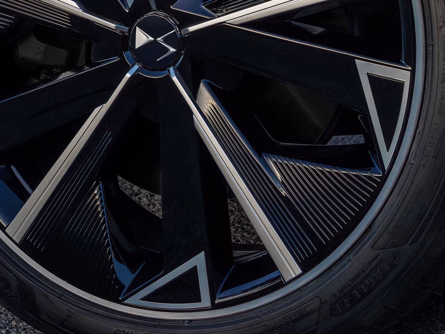 1 5 0 22 N8 wheels 4 3